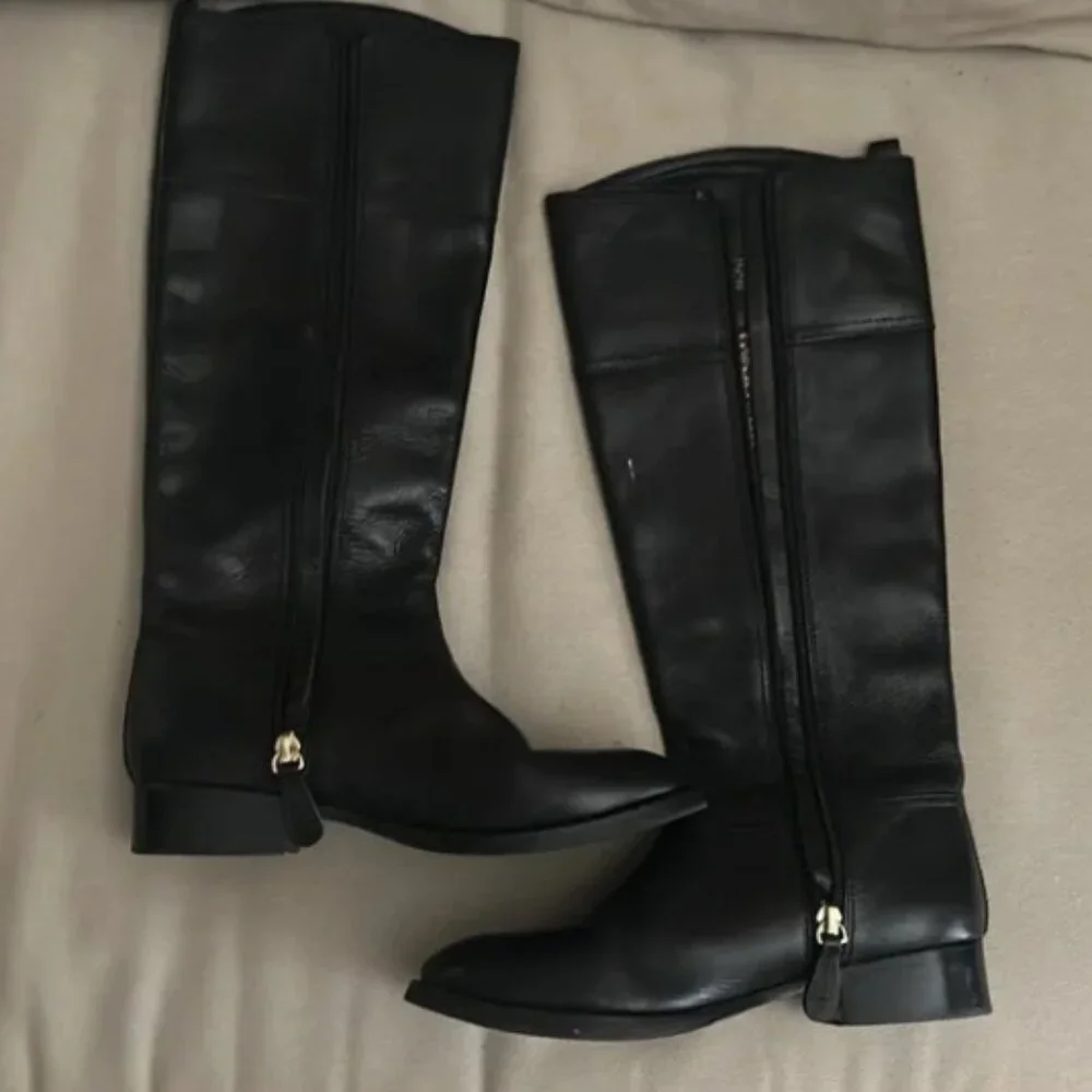 Tory Burch Black Boots - Size 6.5
